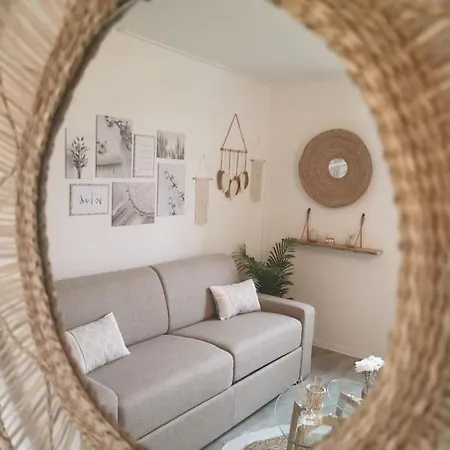 Апартаменты Le Bohemien *studio 30m²*wifi*parking Prive*calme Лурд